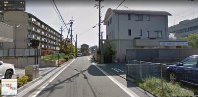 ローソン「京都医療センター前店」北側